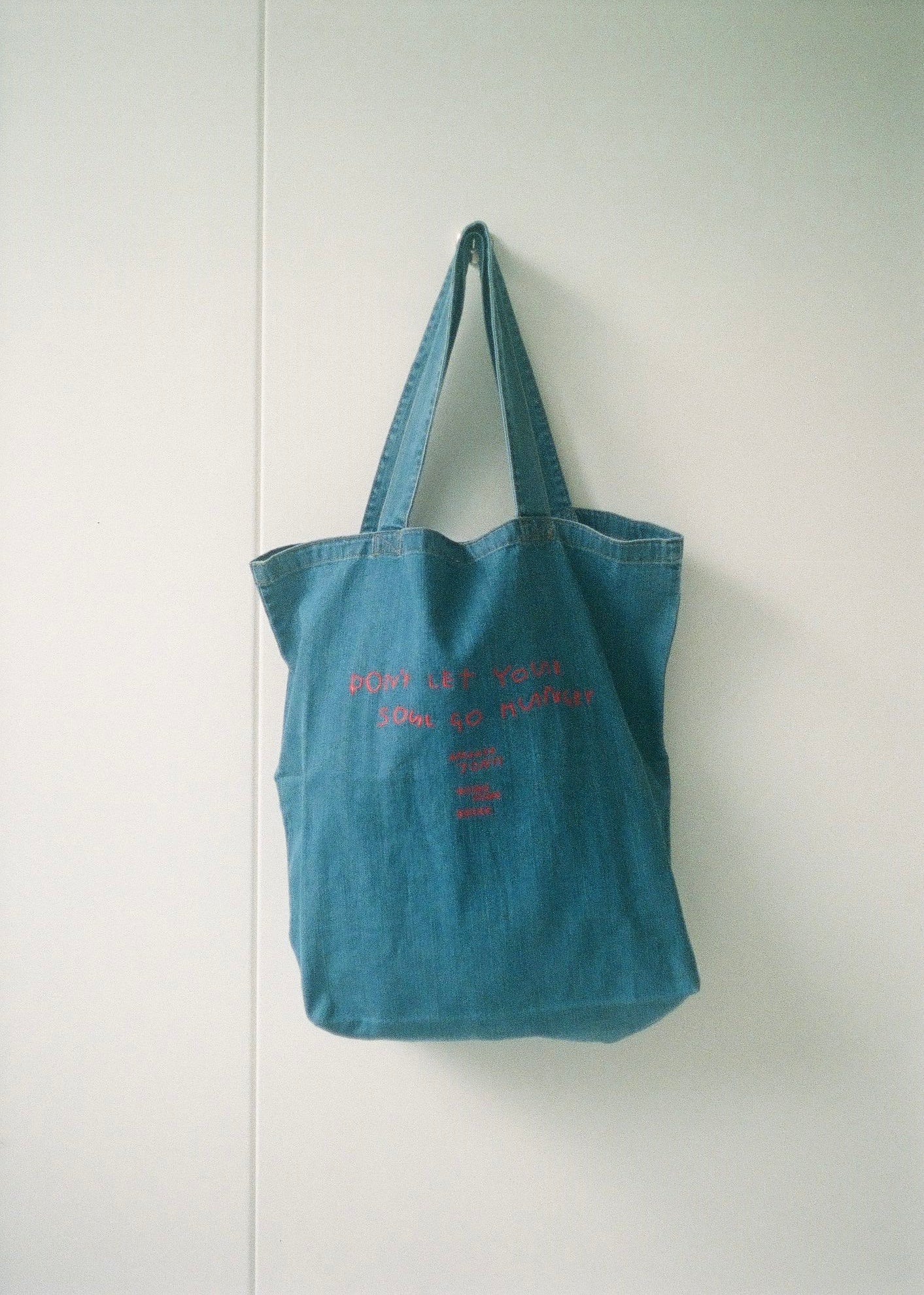 Adventure tote - Going Home Broke x Amanda Jones