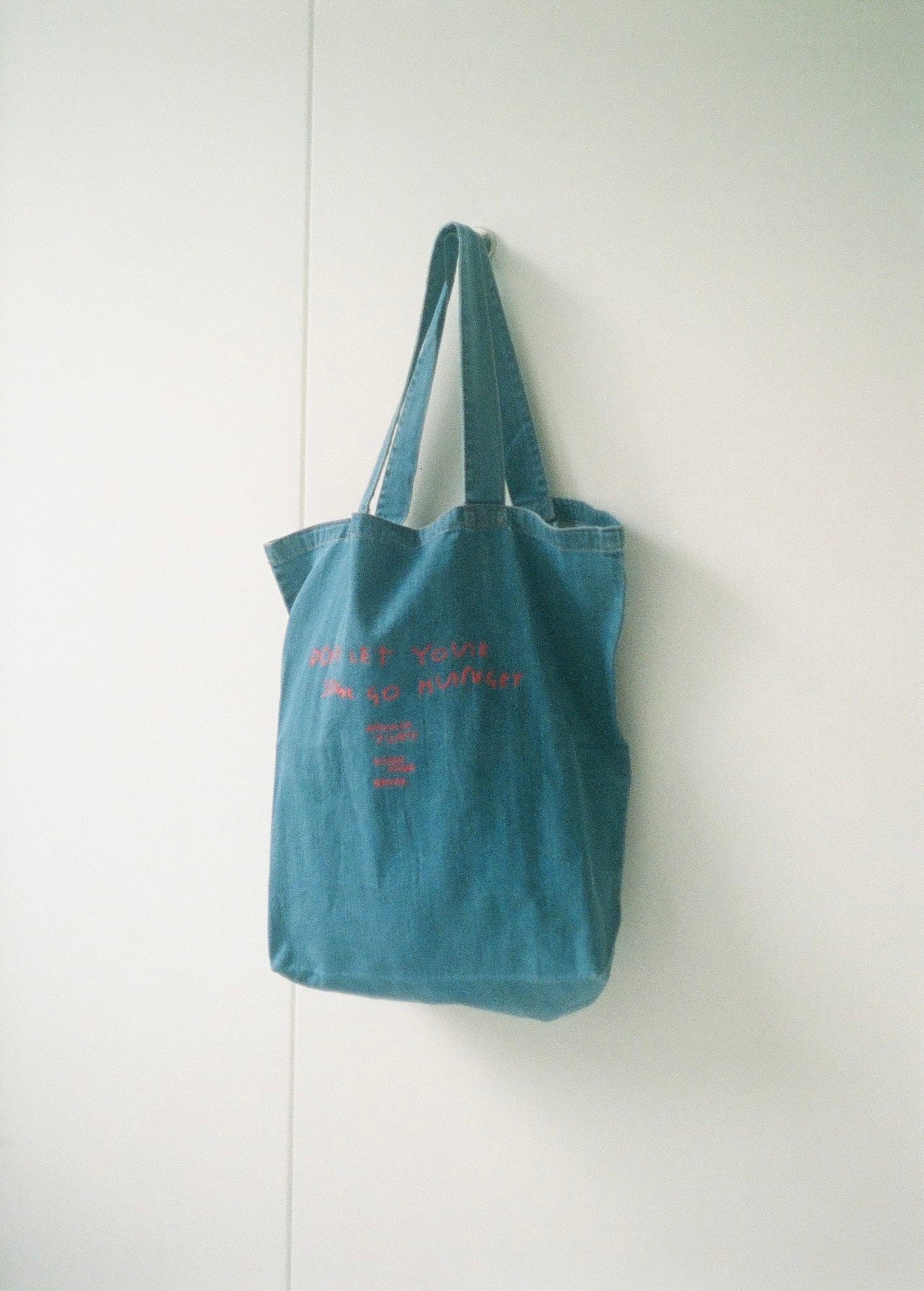Adventure tote - Going Home Broke x Amanda Jones