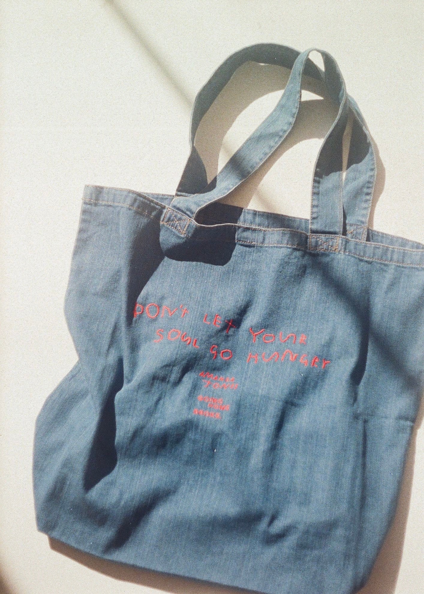 Adventure tote - Going Home Broke x Amanda Jones
