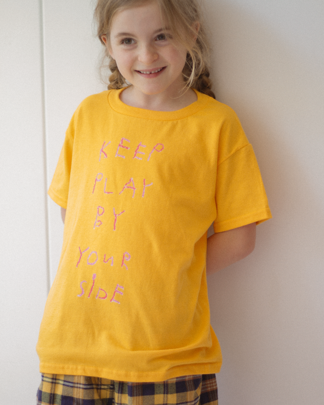 'Play' kids tee